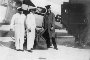 The first airmail arrives on 1 June 1937 - Picture Evening Post