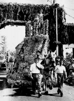 Diving Belles, a 1952 float