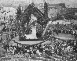 The grand opening ceremony for the statue of Queen Victoria at the Weighbridge