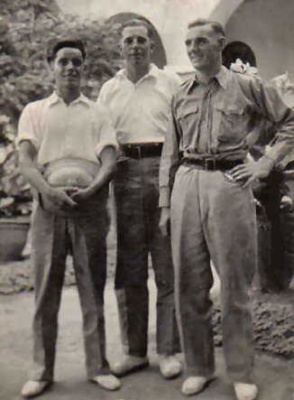 Sydney Charles Balcam and Army colleagues in India