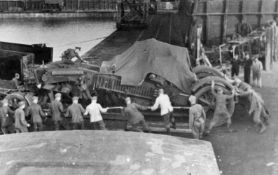 Unloading at the Harbour