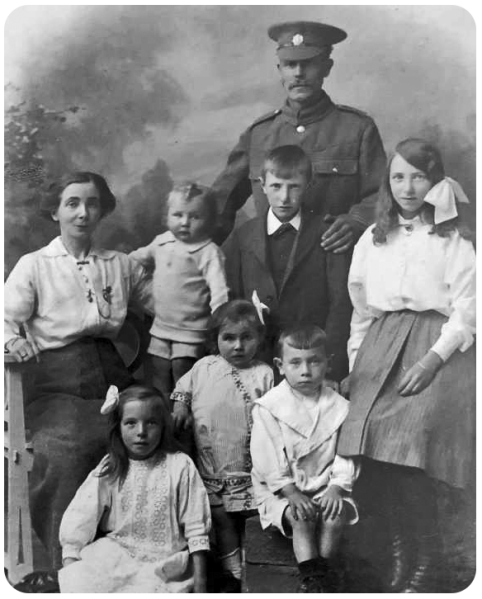 File:An23EmileRichardCollins&Family.png