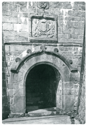 Queen Elizabeth's Gate, 1922