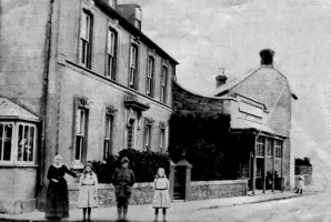 Le Cornu-Tostevin family at Boulevard Avenue