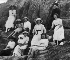 A family picnic at La Corbiere