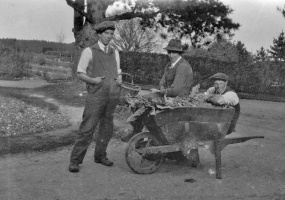 Arthur Pallot and friends at Netley Farm