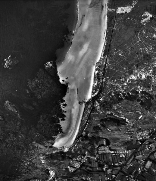 File:H23Aerial1965StOuen'sBay.jpg