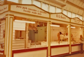 Averty's butcher's stall in the market in 1978