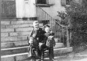 A picture taken between 1910 and 1930