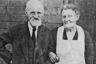 John William Le Sauteur (1862-1944) with his wife Emma Mary Susannah Queree (1866-1954) daughter of John and Julia Ann, nee Vernon, on their golden wedding day in 1935