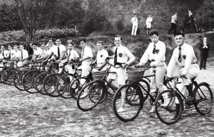 De La Salle College cyclists in 1945