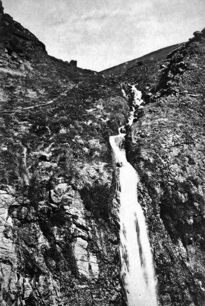 File:E16MourierWaterfall80s.jpg