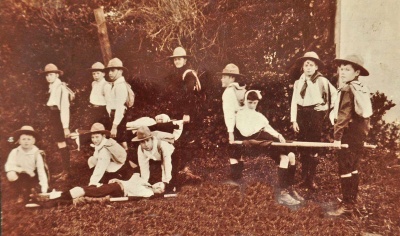 Scouts in about 1910