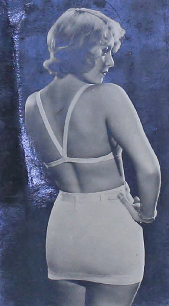 File:H25JSCAlbum1930s92JoanBlondellFashion.png