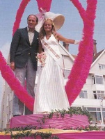 1973 - Shan Ellison with escort Henry Cooper