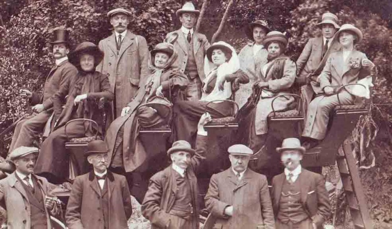 File:1913Charabanc.jpg