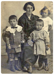 Marie Louise Botrel, Anatole, Fred and Natalie in 1918, after the death of her husband Alfred in March, killed in action just months before the end of the Great War. She married her second husband, Henry Frank Rowe, in September the following year
