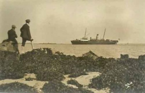 ss Atala on rocks in 1925