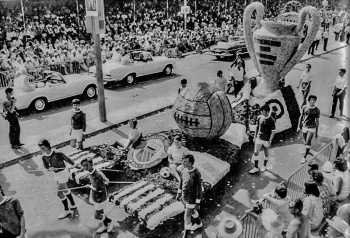 A float celebrating Manchester United's European Cup triumph in 1968
