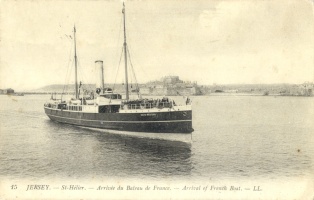Great Western arriving from St Malo