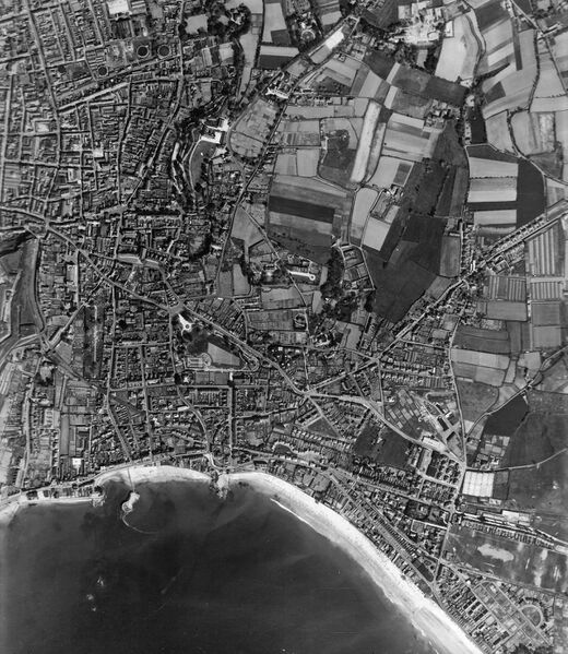 File:H23AerialTownEast1945.jpg