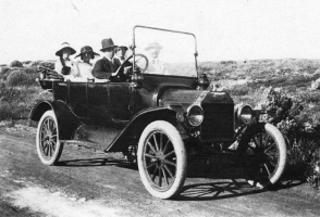 Ken Tost and &EdnaTostevin