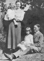 Dorothy Florence 'Mattie' Brown, nee Sorel, with her husband Walter and children