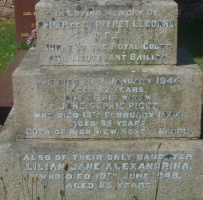 Mont a l’Abbe cemetery