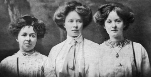 Moorman sisters 1916
