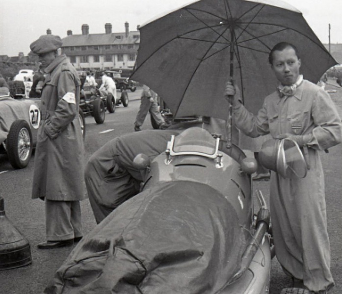 File:J25RoadRace1948e.jpg