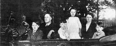 .... spot the difference, as the children change places