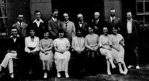 The original Merton House in 1924