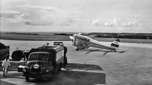 DH Rapide on the apron in the 1960s