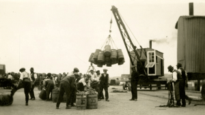 Loading on the Albert Pier