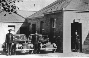 New police cars in 1952 - Jowett Javelins