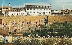 Jardins de la Mer - a 1990s feature on reclaimed land in front of the Esplanade