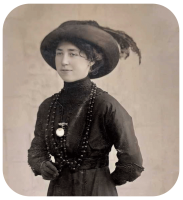 Eliza Blanche Lily Hunt (1891-1973)