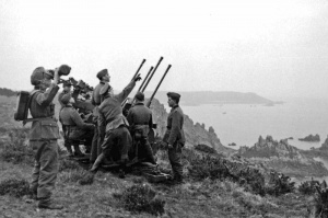 Anti-aircraft gun at La Moye