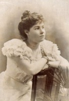 Alice Hooper, 1906