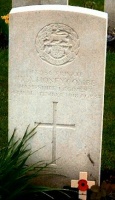 The grave of Great War casualty William Arthur Honeycombe at Voormezeele Enclosure near Ypres