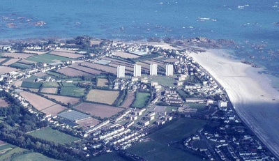 Les Marais flats 1977