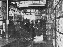 The gentlemen's department in 1911