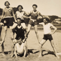 Holidaymakers on the beach in the 1930s