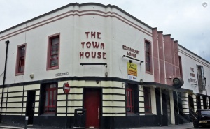 Junction with Craig Street