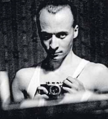 A self portrait by Evening Post photographer Ronnie Le Sueur, taken in 1938