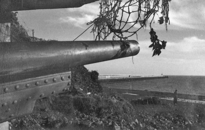 Wiederstand Mole Verclut was the German name for the installation guarding the breakwater ...