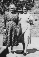 Louisa Morin and here daughter Alice Le Cuirot c1938