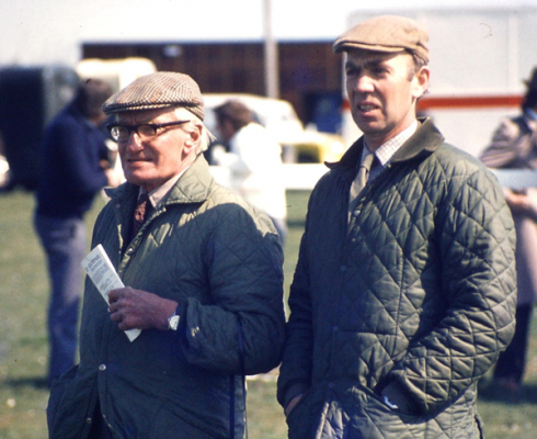 Stephen Arthur (right) with Rosel seigneur Raoul Lempriere-Robin at a race meeting in 1978 ]]