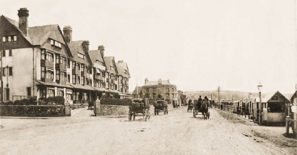 The West Park end of the Esplanade at the end of the 19th century ...