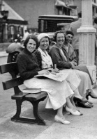 1936 holidaymakers at Havre des Pas